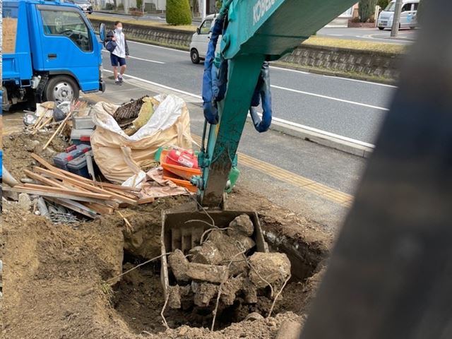 木造2階建て解体工事(千葉県浦安市富士見)　工事前の様子です。